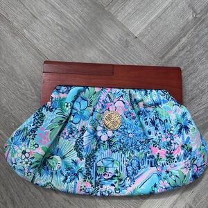Lilly clutch Wooden handle